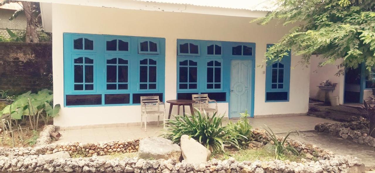 The Village Rua Beach Homestay 外观 照片