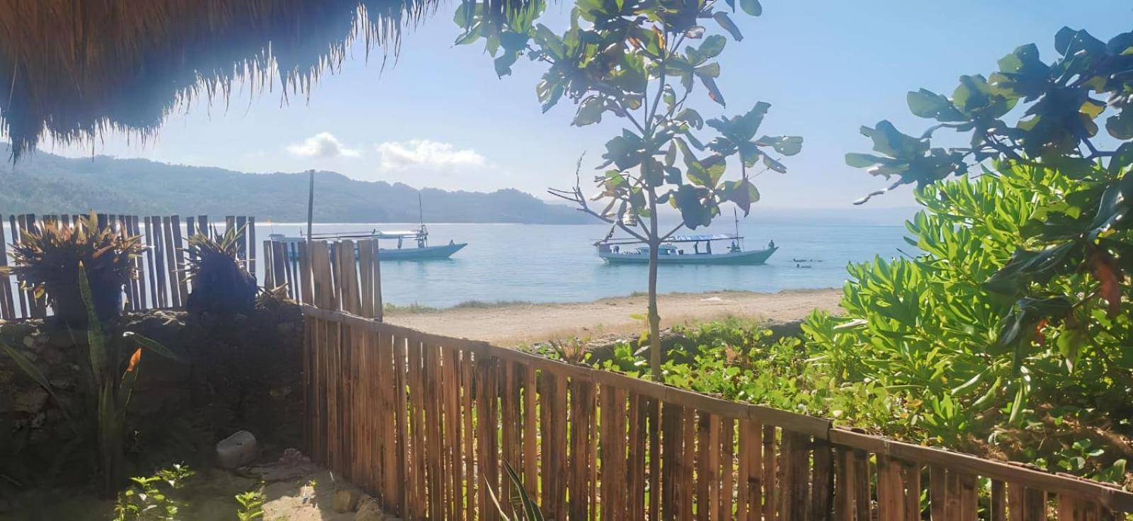 The Village Rua Beach Homestay 外观 照片